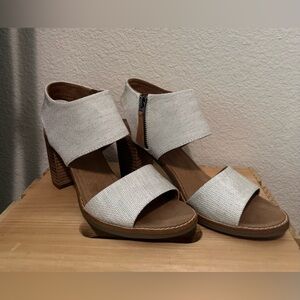 TOMS Women's, Majorca Cutout High Heel Sandals Sz 7 NWOT